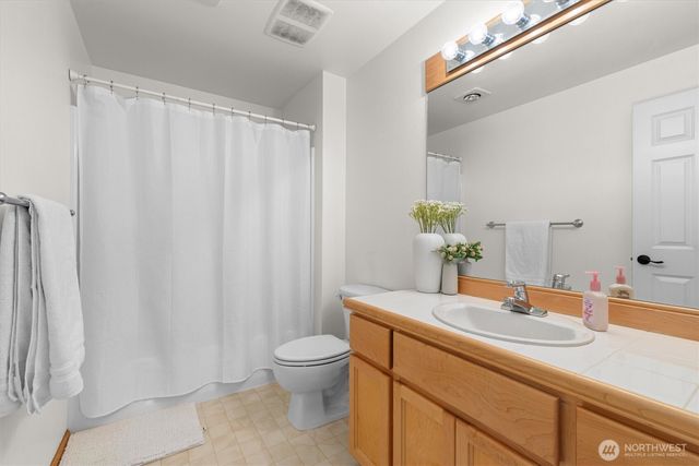 35204 SE Augusta Place, Snoqualmie, WA 98065