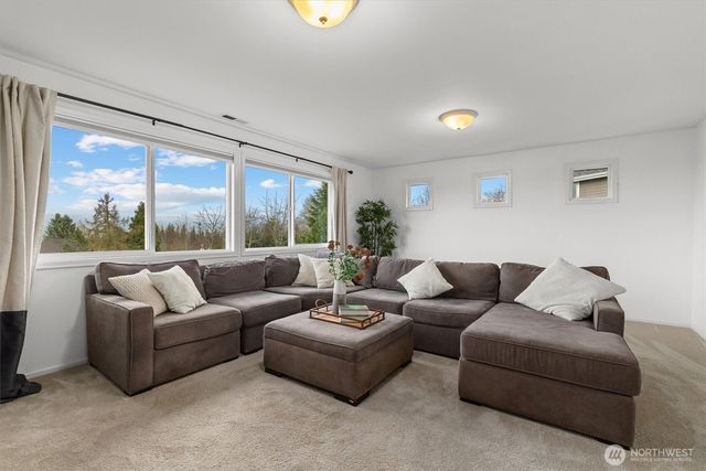 35204 SE Augusta Place, Snoqualmie, WA 98065