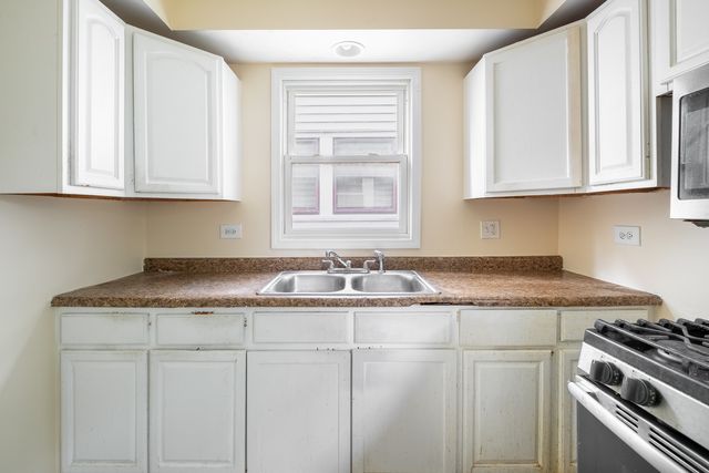 12416 S Princeton Avenue, Chicago, IL 60628