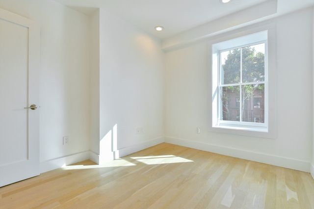 55 E Springfield 4, Boston, MA 02118