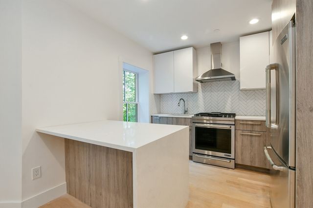 55 E Springfield 4, Boston, MA 02118