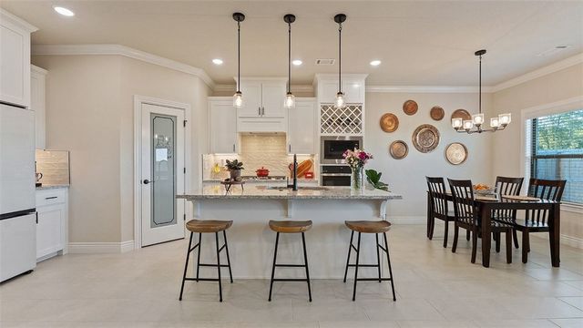 7300 SW Walnut Grove, Bentonville, AR 72713