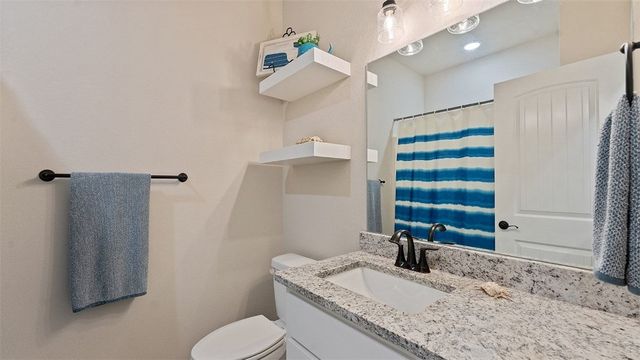 7300 SW Walnut Grove, Bentonville, AR 72713