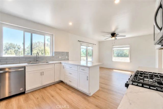 230 Mira Mar Avenue A, Long Beach, CA 90803