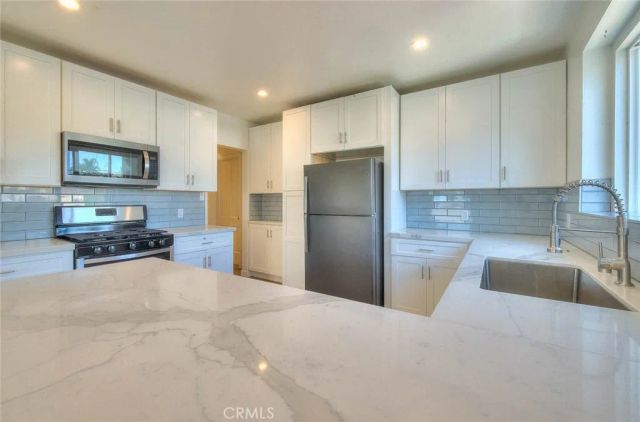 230 Mira Mar Avenue A, Long Beach, CA 90803