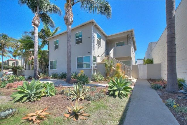 230 Mira Mar Avenue A, Long Beach, CA 90803