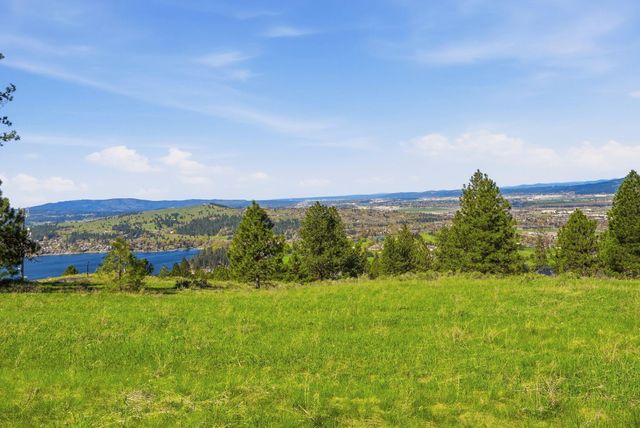 19 Greenridge Dr, Liberty Lake, WA 99019