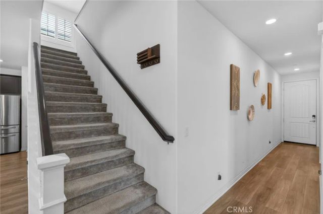 944 Half Moon Avenue, Redlands, CA 92374
