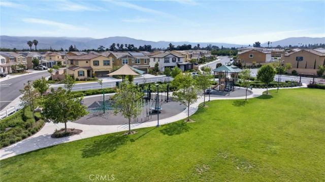 944 Half Moon Avenue, Redlands, CA 92374