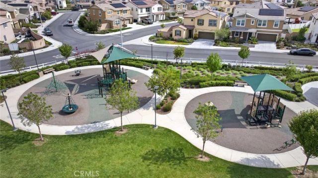 944 Half Moon Avenue, Redlands, CA 92374