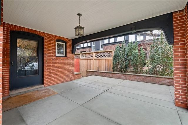 5130 Pembroke Pl, Shadyside, PA 15232