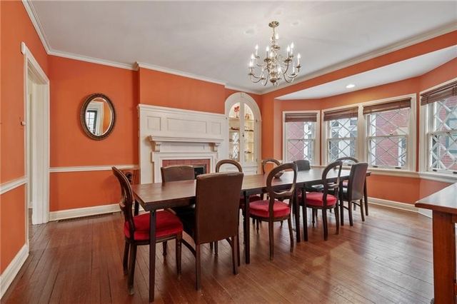 5130 Pembroke Pl, Shadyside, PA 15232