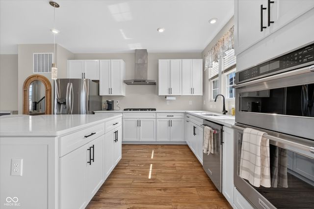 14512 Brecon Lane, Carmel, IN 46074