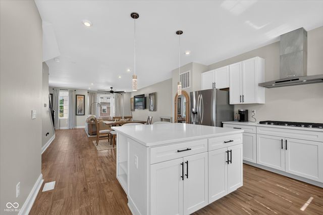 14512 Brecon Lane, Carmel, IN 46074