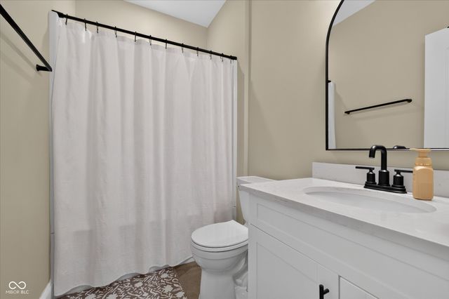 14512 Brecon Lane, Carmel, IN 46074