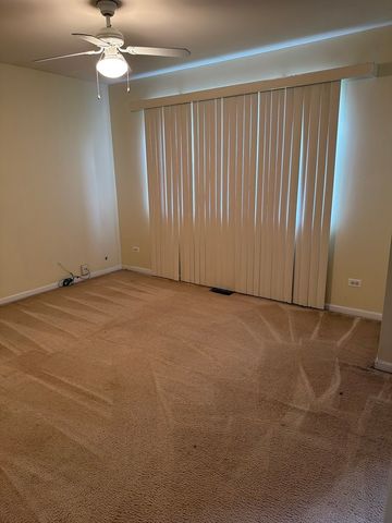 4100 W Cermak Road 1, Chicago, IL 60623