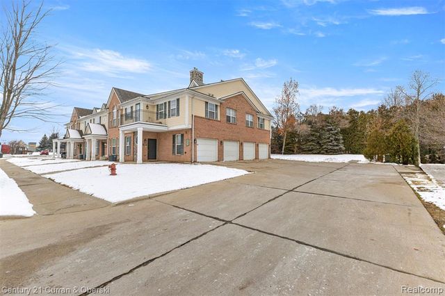 23970 Northstone Village Drive, Taylor, MI 48180