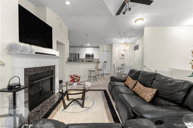 23970 Northstone Village Drive, Taylor, MI 48180