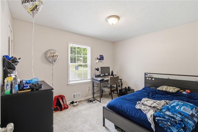 134 Landing Lane, Powder Springs, GA 30127