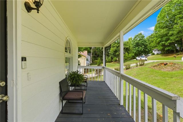 134 Landing Lane, Powder Springs, GA 30127