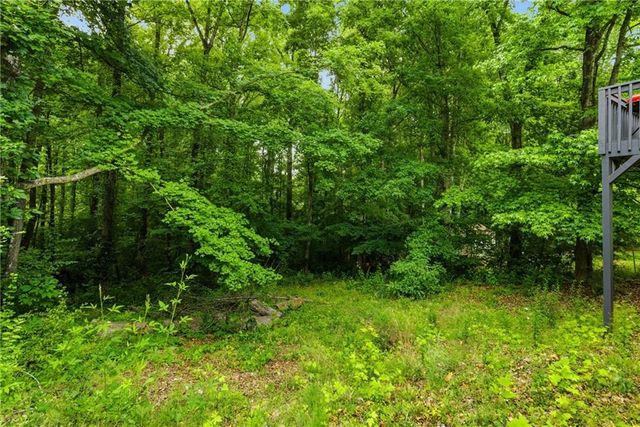 134 Landing Lane, Powder Springs, GA 30127