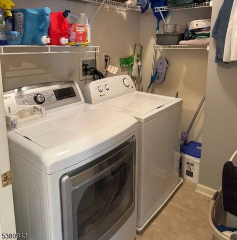 56 Congressional Blvd, Washington Twp., NJ 07882