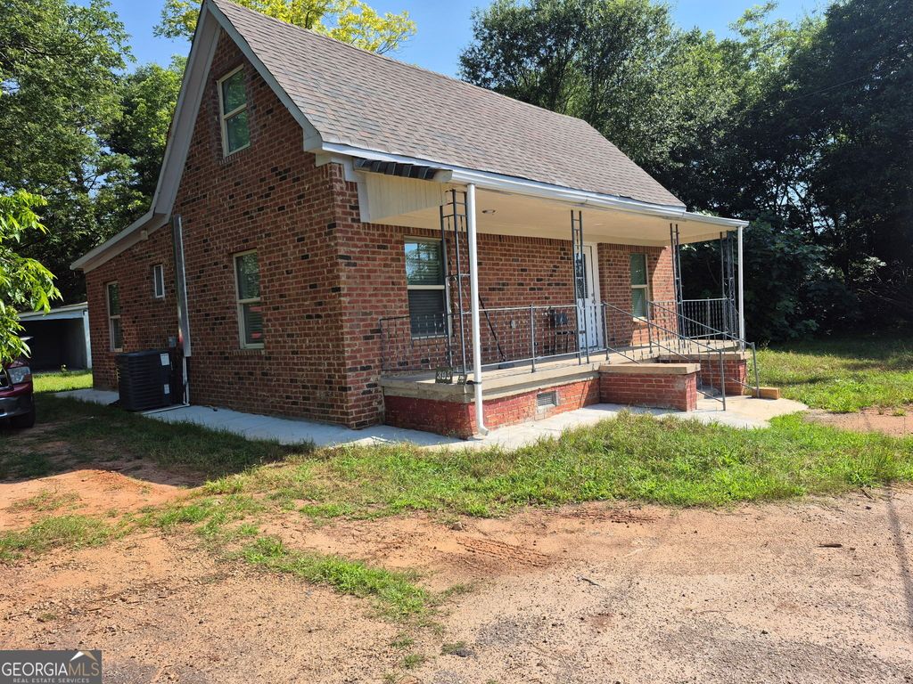 395 S Elm Street, Commerce, GA 30529 — exterior