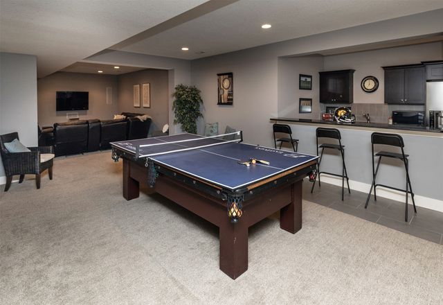 1905 Normandy Drive, Carlisle, IA 50047