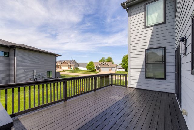 1905 Normandy Drive, Carlisle, IA 50047