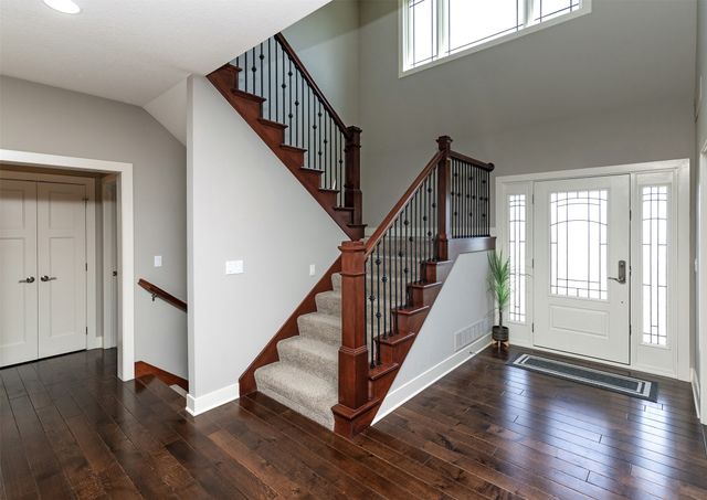 1905 Normandy Drive, Carlisle, IA 50047