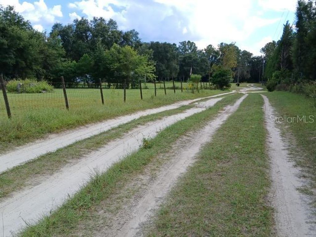 6104 NW 268TH TERRACE, Newberry, FL 32669