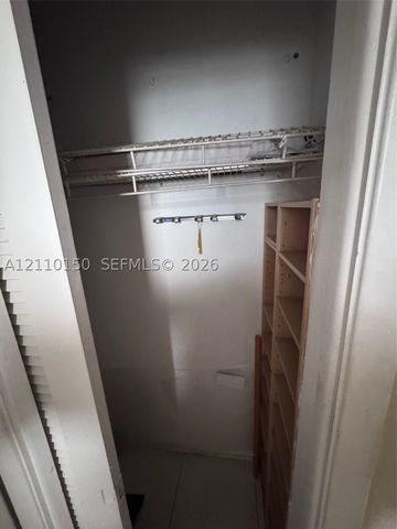 20111 NE 27th Ct K212, Aventura, FL 33180