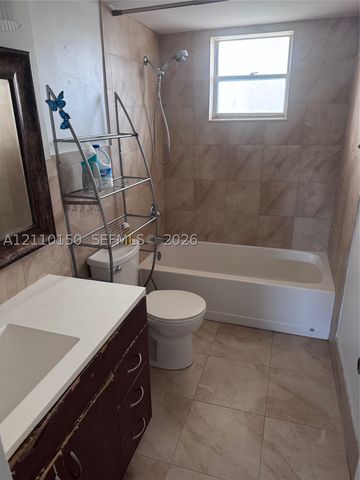 20111 NE 27th Ct K212, Aventura, FL 33180