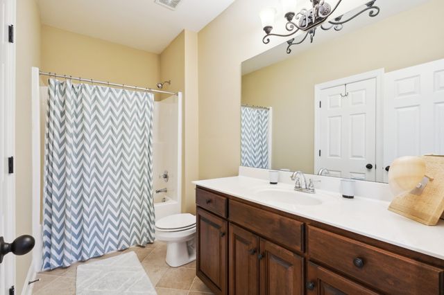 139 Thornwood Pl, Hendersonville, TN 37075