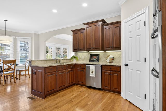 139 Thornwood Pl, Hendersonville, TN 37075