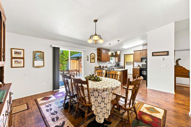 15654 Twin Drive, La Pine, OR 97739