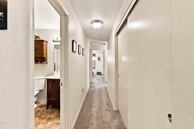 15654 Twin Drive, La Pine, OR 97739