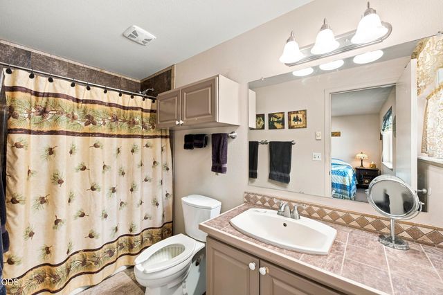 15654 Twin Drive, La Pine, OR 97739