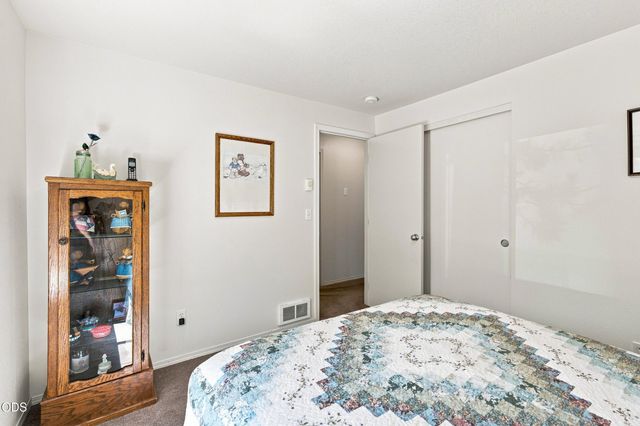 15654 Twin Drive, La Pine, OR 97739
