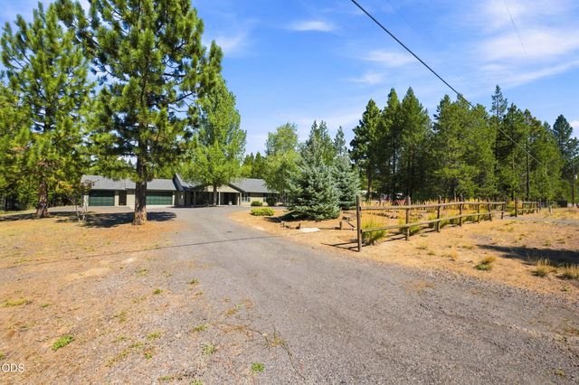15654 Twin Drive, La Pine, OR 97739