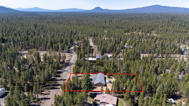 15654 Twin Drive, La Pine, OR 97739