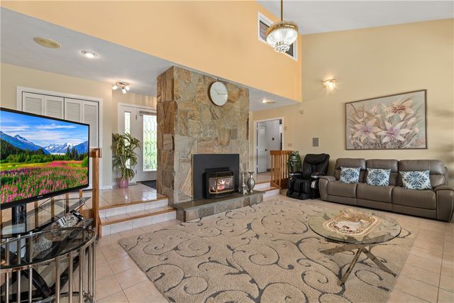 27 Alpine Estates Drive, Cranston, RI 02921