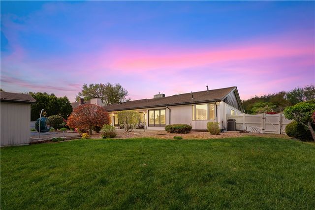 27 Alpine Estates Drive, Cranston, RI 02921