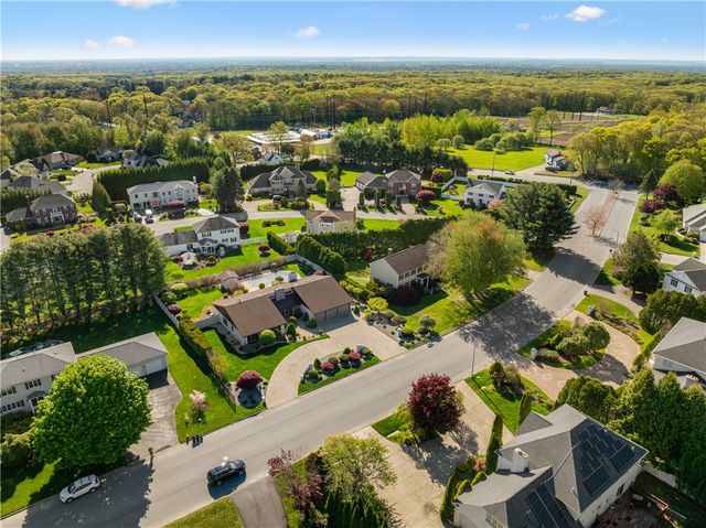 27 Alpine Estates Drive, Cranston, RI 02921