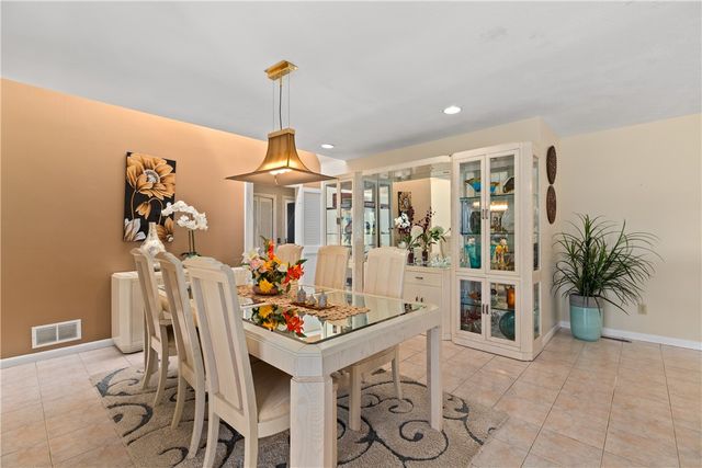 27 Alpine Estates Drive, Cranston, RI 02921
