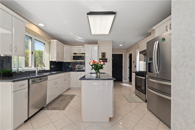 27 Alpine Estates Drive, Cranston, RI 02921