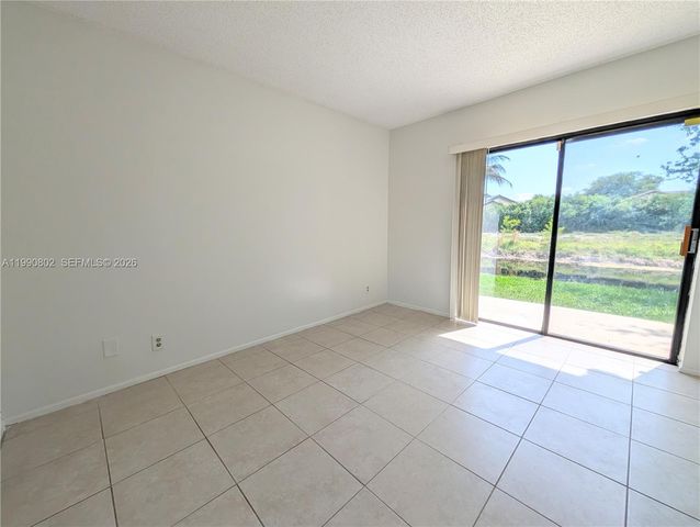 11394 Royal Palm Blvd 11394, Coral Springs, FL 33065