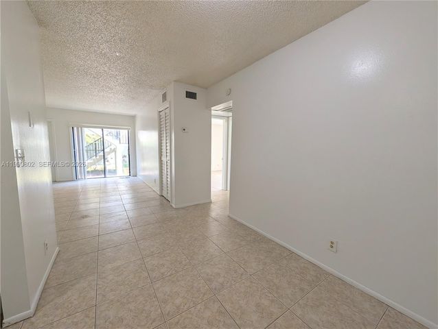 11394 Royal Palm Blvd 11394, Coral Springs, FL 33065