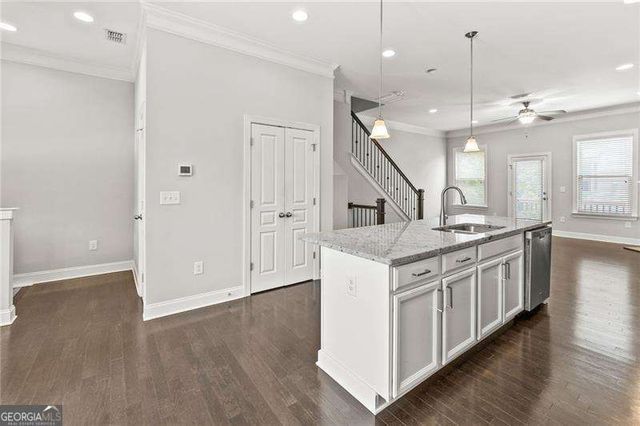 4435 Donahue Avenue, Sugar Hill, GA 30518