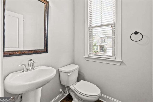 4435 Donahue Avenue, Sugar Hill, GA 30518